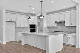6717 Alvarado Dr, McKinney, TX 75071 - Photo 2