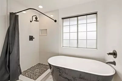 3904 Berrybush Lane, Fort Worth, TX 76137 - Photo 18