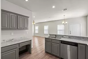 9930 Ironhorse Dr, Dallas, TX 75227 - Photo 16