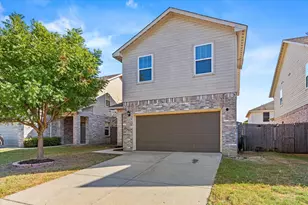 9930 Ironhorse Dr, Dallas, TX 75227 - Photo 2