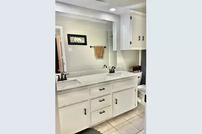 1504 Skyview Drive, Irving, TX 75060 - Photo 32