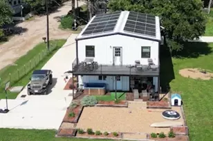 726 Lakeshore Dr, Seven Points, TX 75143 - Photo 6