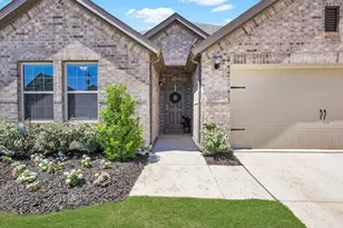 13141 Yellowstone Wy, Providence Village, TX 76227 - Photo 2