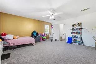 736 NW Wood St, Burleson, TX 76028 - Photo 28