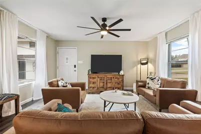 301 Granada Calle Street, Granbury, TX 76049 - Photo 6