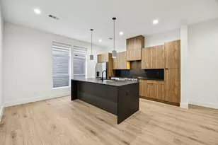 2206 Arroyo Ave, Dallas, TX 75219 - Photo 2