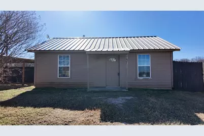 137 Wesley Lane, Bridgeport, TX 76426 - Photo 1