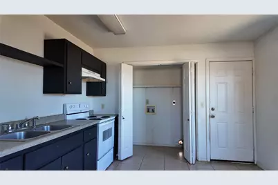 137 Wesley Lane, Bridgeport, TX 76426 - Photo 32