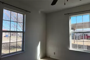 137 Wesley Ln, Bridgeport, TX 76426 - Photo 18