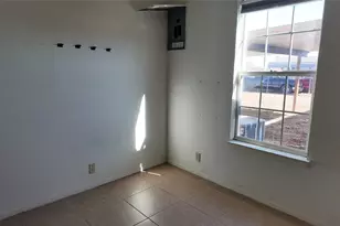 137 Wesley Ln, Bridgeport, TX 76426 - Photo 22