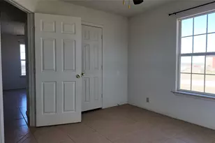 137 Wesley Ln, Bridgeport, TX 76426 - Photo 12