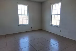 137 Wesley Ln, Bridgeport, TX 76426 - Photo 10