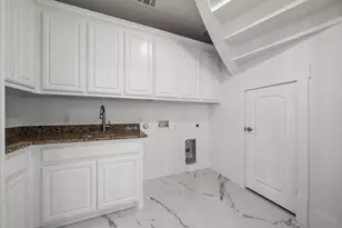 2004 Trent Basin Dr, Frisco, TX 75034 - Photo 26