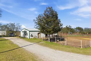 1025 Hcr 2421 Rd, Hillsboro, TX 76645 - Photo 4