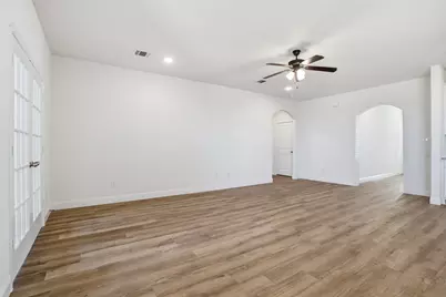 11708 Blackfoot Court, Godley, TX 76044 - Photo 8