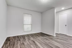 1014 Ravencroft Dr, Garland, TX 75043 - Photo 10