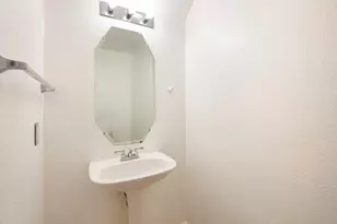 4800 Sleepy Ridge Cir, Fort Worth, TX 76133 - Photo 16