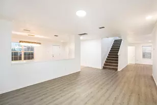 4800 Sleepy Ridge Cir, Fort Worth, TX 76133 - Photo 10