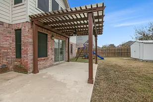 4800 Sleepy Ridge Cir, Fort Worth, TX 76133 - Photo 4