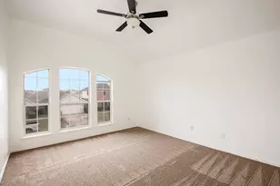 4800 Sleepy Ridge Cir, Fort Worth, TX 76133 - Photo 32