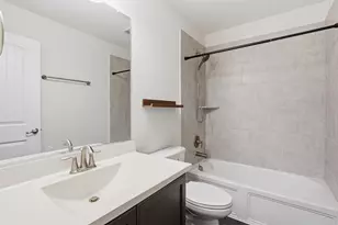 9110 S Field Ln, Arlington, TX 76002 - Photo 4