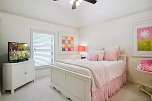 9100 Belshire Dr, North Richland Hills, TX 76182 - Photo 26