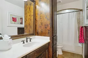 9100 Belshire Dr, North Richland Hills, TX 76182 - Photo 28