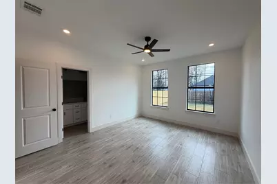 5150 Charlene Street, Fort Worth, TX 76105 - Photo 12