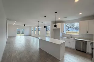 5150 Charlene St, Fort Worth, TX 76105 - Photo 4