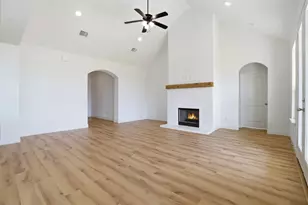 11720 Flathead Ct, Godley, TX 76044 - Photo 10