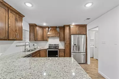 904 Meadowlark Lane, Granbury, TX 76048 - Photo 8