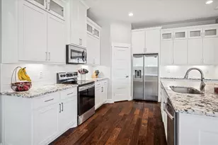 409 N College St, Pilot Point, TX 76258 - Photo 8