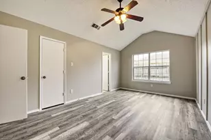 6809 Quail Meadow Dr, Watauga, TX 76148 - Photo 18