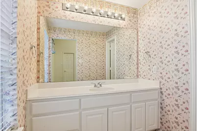 1428 Gardenia Street, Irving, TX 75063 - Photo 32