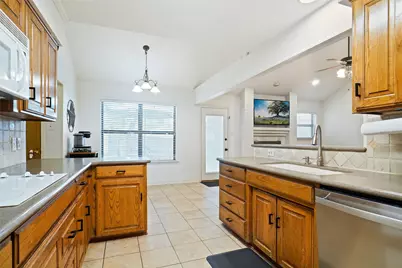 1000 Forest Trail Court, Euless, TX 76039 - Photo 6