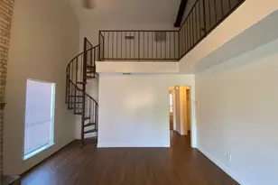 2110 Stone Moss Ln, Grapevine, TX 76051 - Photo 2