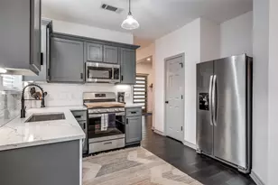 700 Martinique Ave, Dallas, TX 75223 - Photo 10