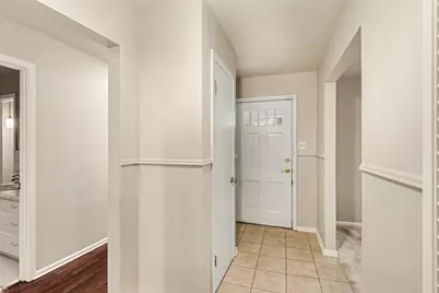709 W Pleasantview Drive, Hurst, TX 76054 - Photo 16