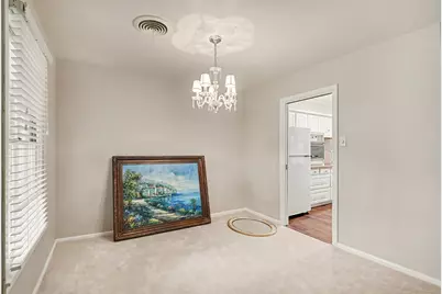 709 W Pleasantview Drive, Hurst, TX 76054 - Photo 14