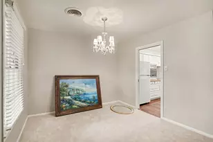 709 W Pleasantview Dr, Hurst, TX 76054 - Photo 14