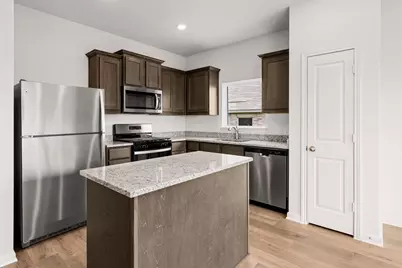 210 Julian Davis Drive, Venus, TX 76084 - Photo 6