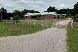 7342 Fm 1810, Chico, TX 76431 - Photo 1