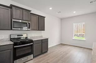 401 Gib Woodall Dr, Venus, TX 76084 - Photo 6