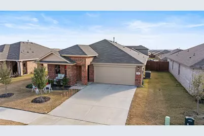 613 Whitecomb Lane, Justin, TX 76247 - Photo 24
