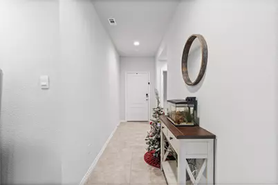 613 Whitecomb Lane, Justin, TX 76247 - Photo 4