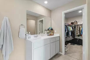 613 Whitecomb Ln, Justin, TX 76247 - Photo 20