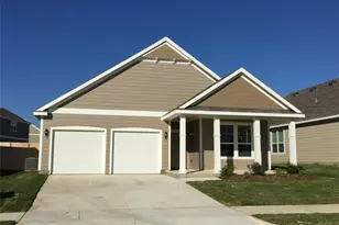 2205 Arrowhead Dr, Denton, TX 76207 - Photo 1