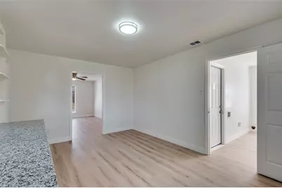 2527 Larchmont Drive, Mesquite, TX 75150 - Photo 8