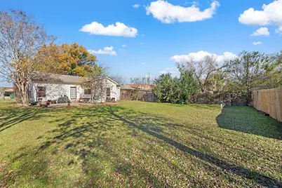502 W 6th Street, McGregor, TX 76657 - Photo 14