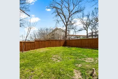 2250/2254 Areba Street #A&B (both addresses), Dallas, TX 75203 - Photo 2